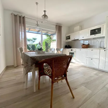 Вилла Divina With Private Heated Pool