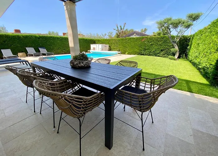 Vila Divina With Private Heated Pool Pula