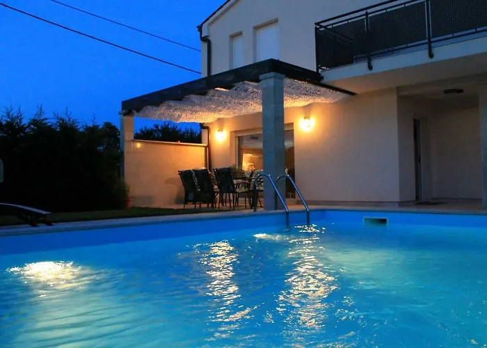 Vila Divina With Private Heated Pool