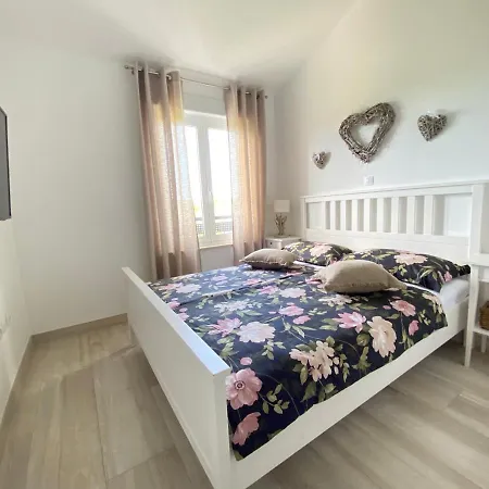 Βίλα Divina With Private Heated Pool *